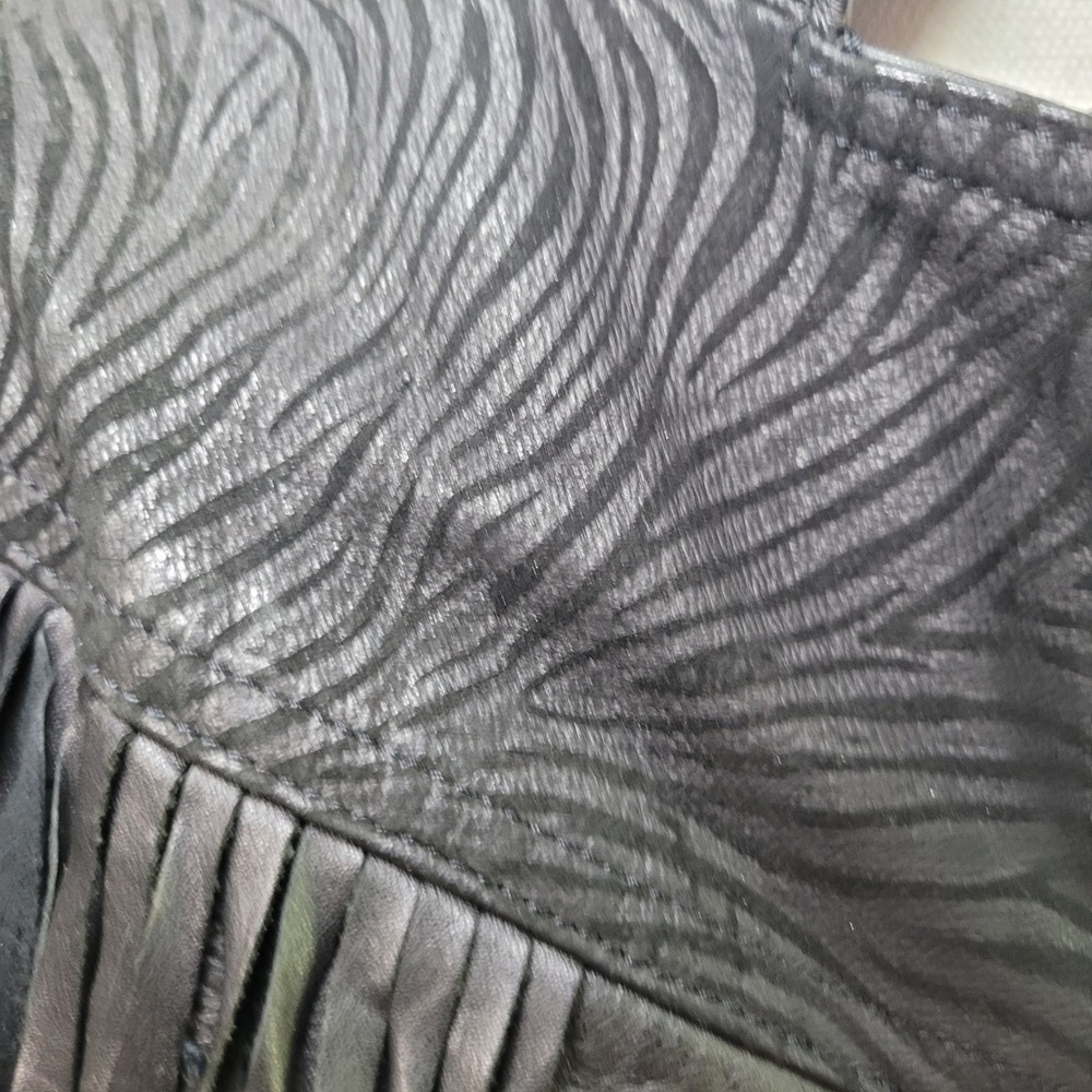 Vintage Black Leather Fringe Western Jacket Zebra Embossed Concho Cropped 90s - Picture 5 of 16